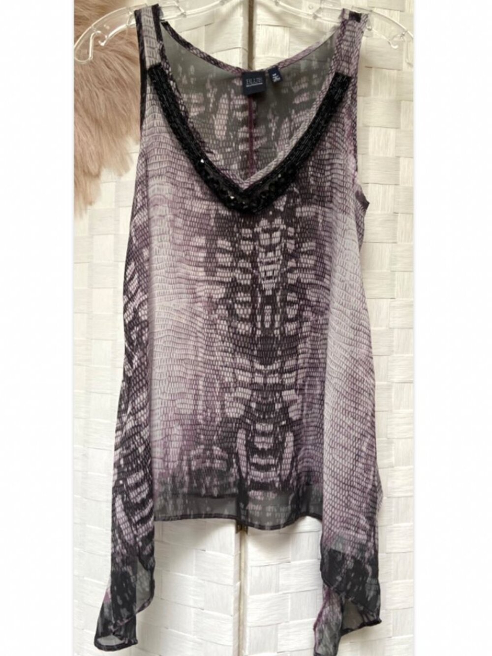 BLUE Saks Fisth Avenue Sheer Beaded Sleeveless Purple V Neck Top Size S/P